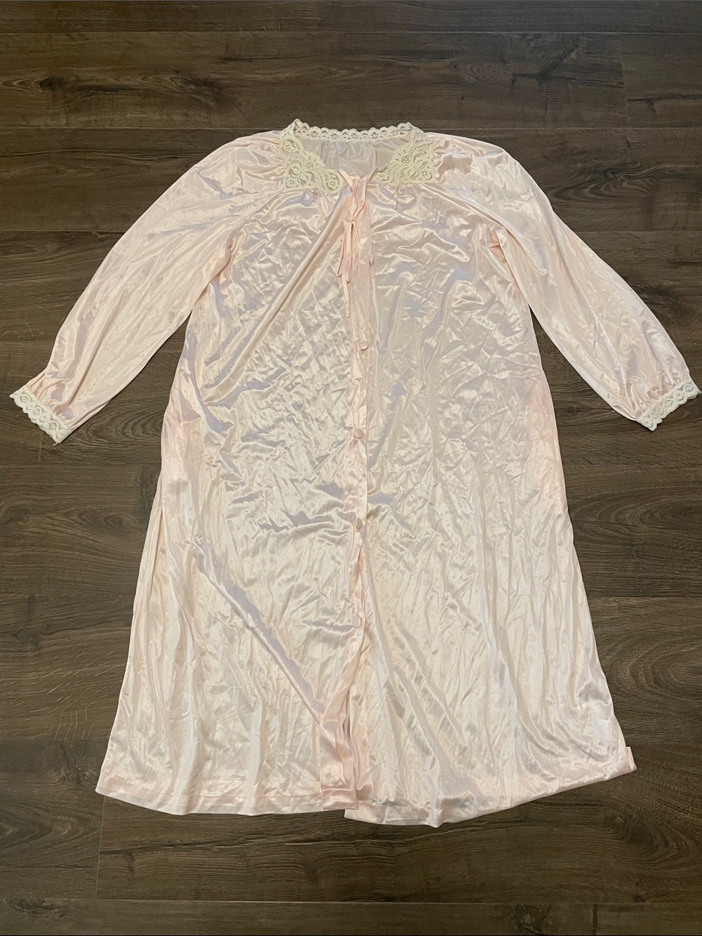 Vintage Miss Elaine Light Pink Lace-Trim Long Robe Nightgown, Size Medium